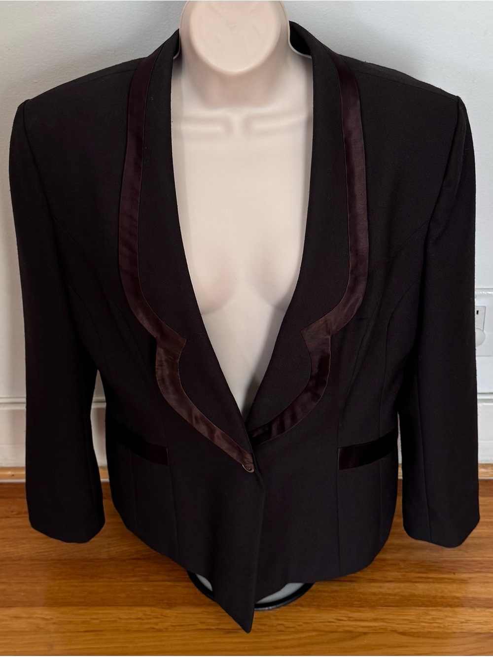 Vintage J.P. Fall Satin-Trim brown Blazer Jacket, size 14 classic formal office